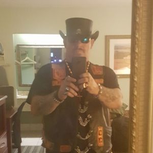 Meet your Posher, Johnny